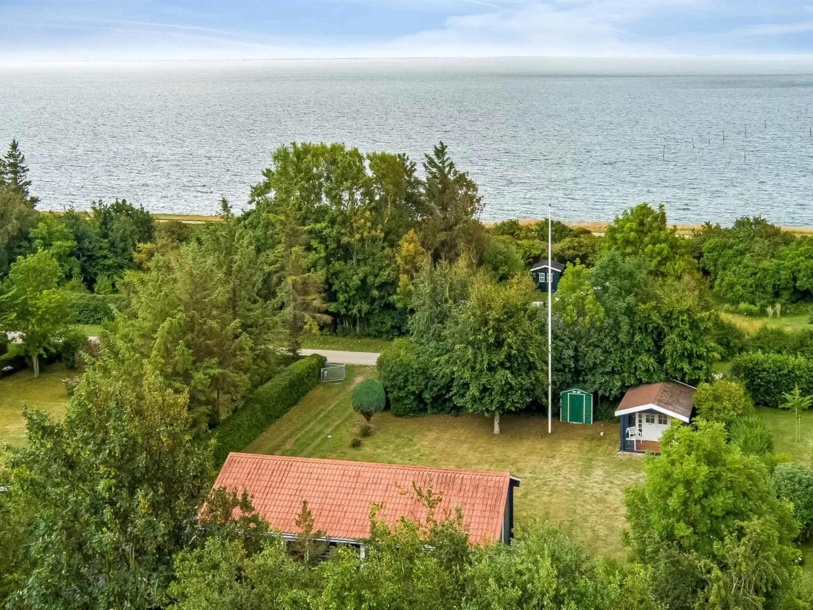 "Rikhard" - 75m from the sea-Buiten