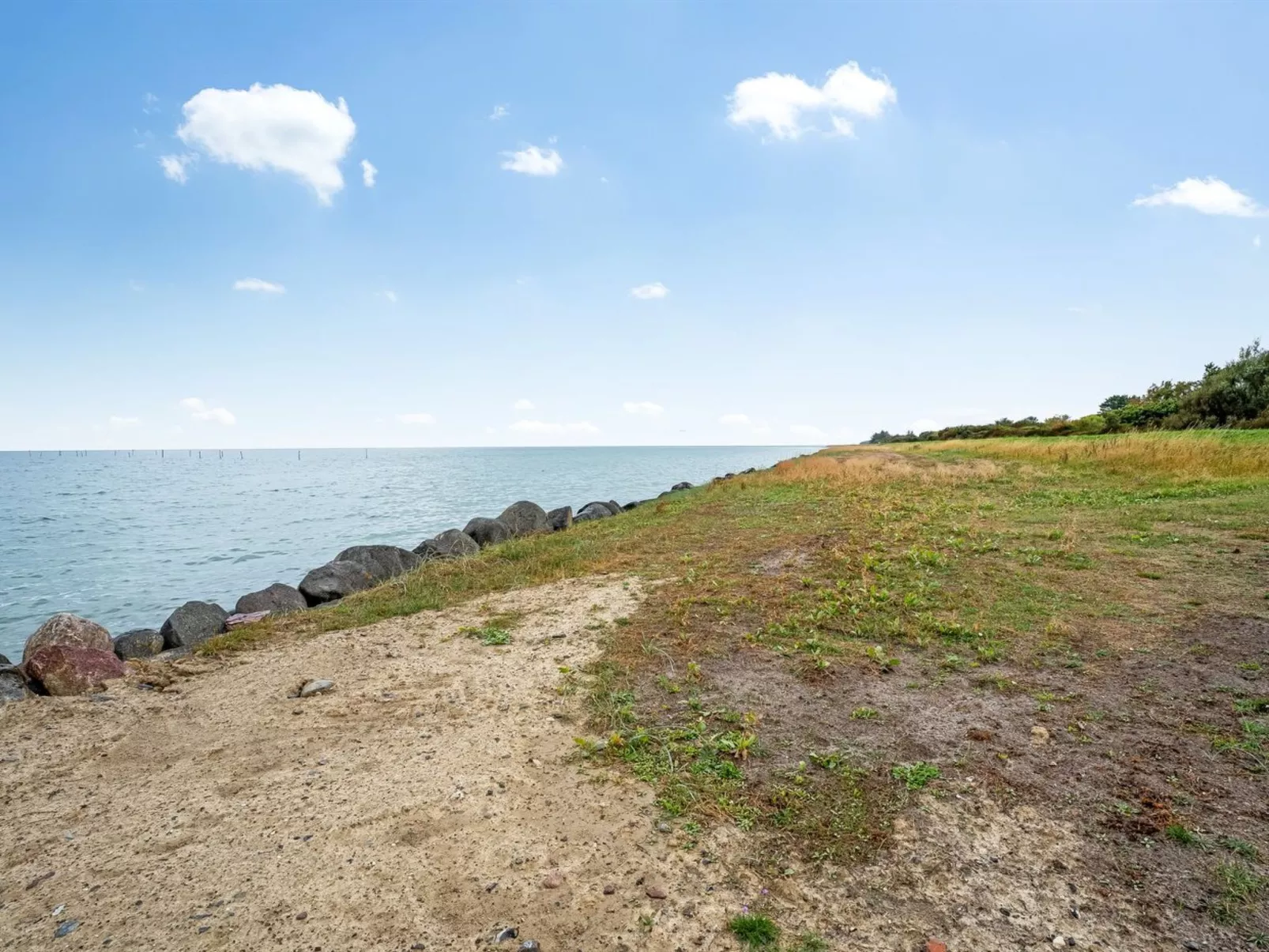"Rikhard" - 75m from the sea-Buiten