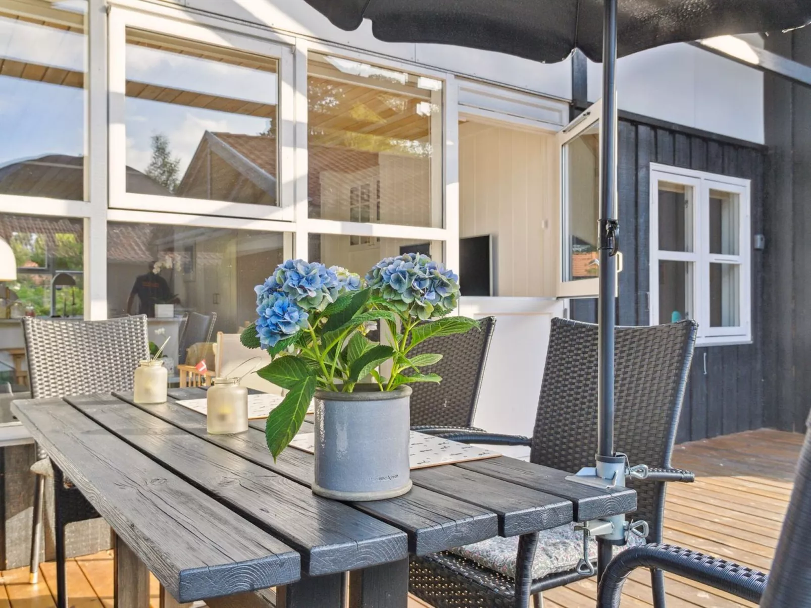 "Findus" - 350m from the sea-Binnen