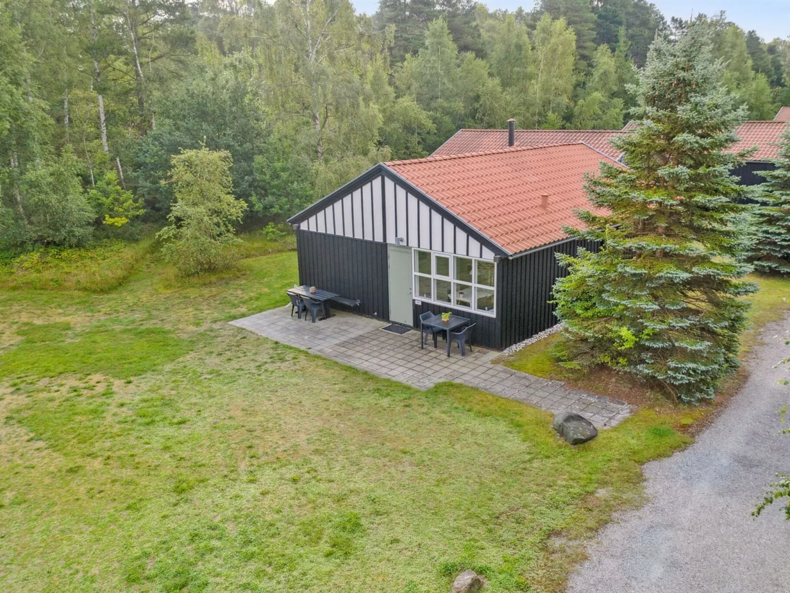 "Findus" - 350m from the sea-Buiten