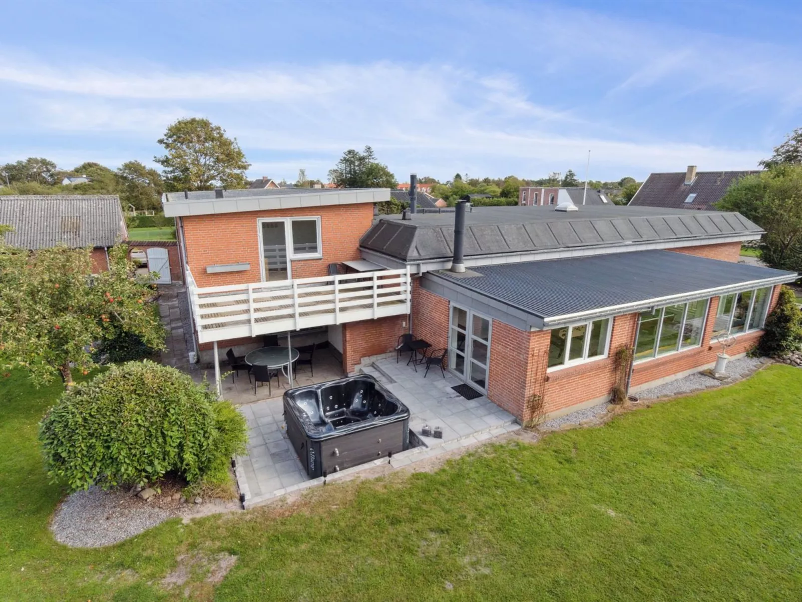 "Elaine" - 350m from the sea-Buiten