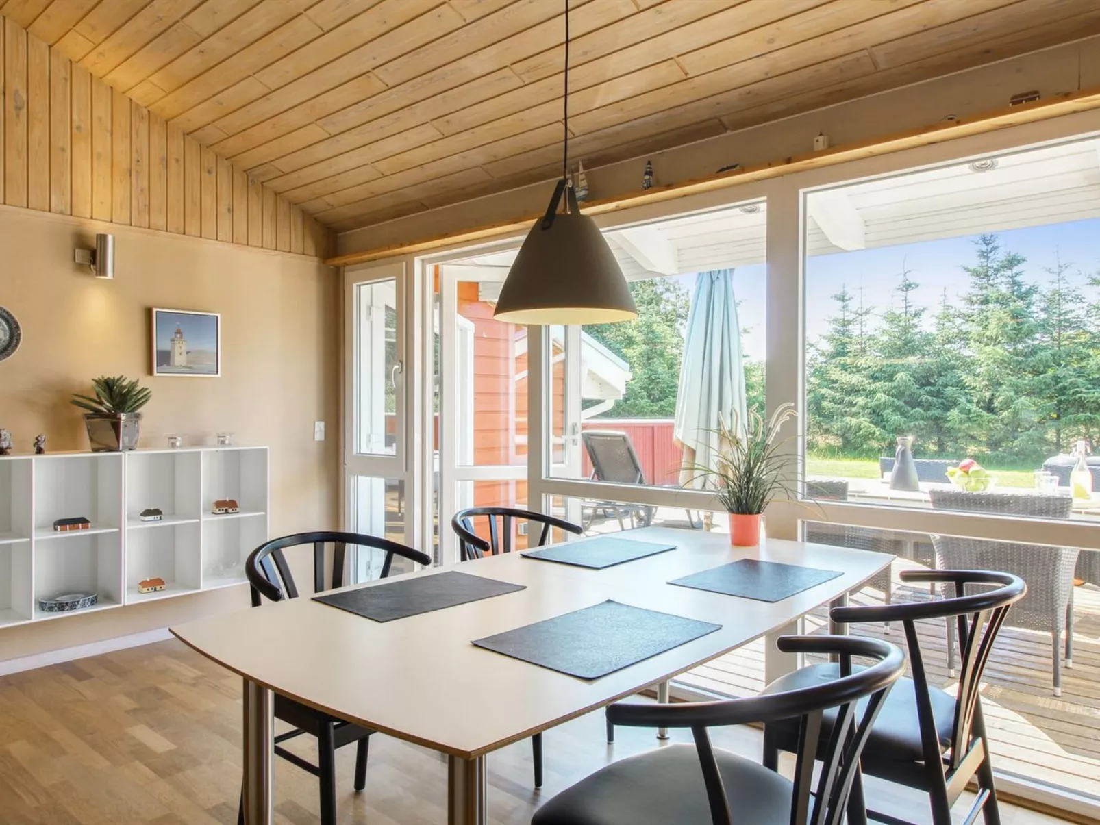 "Valda" - 1.5km from the sea-Binnen