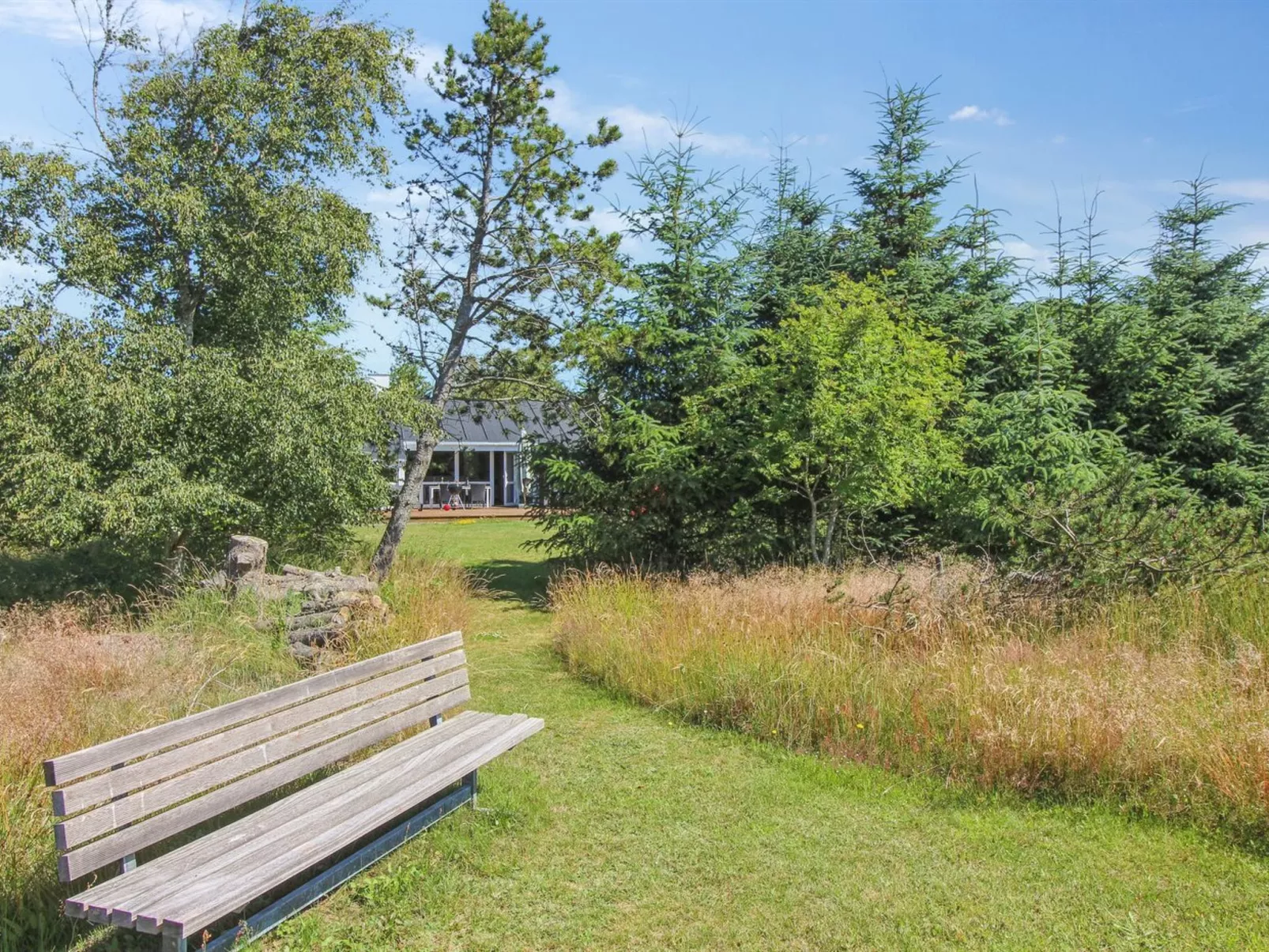 "Valda" - 1.5km from the sea-Buiten