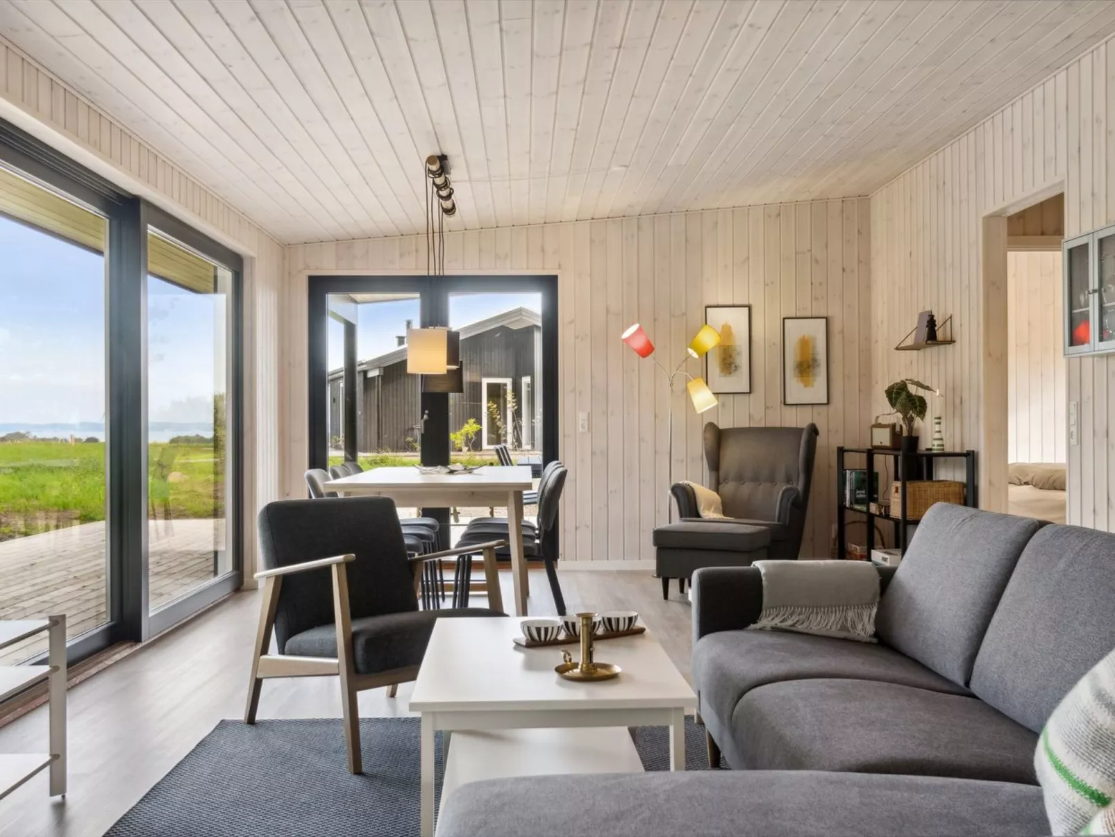 "Uma" - 1.5km from the sea-Binnen