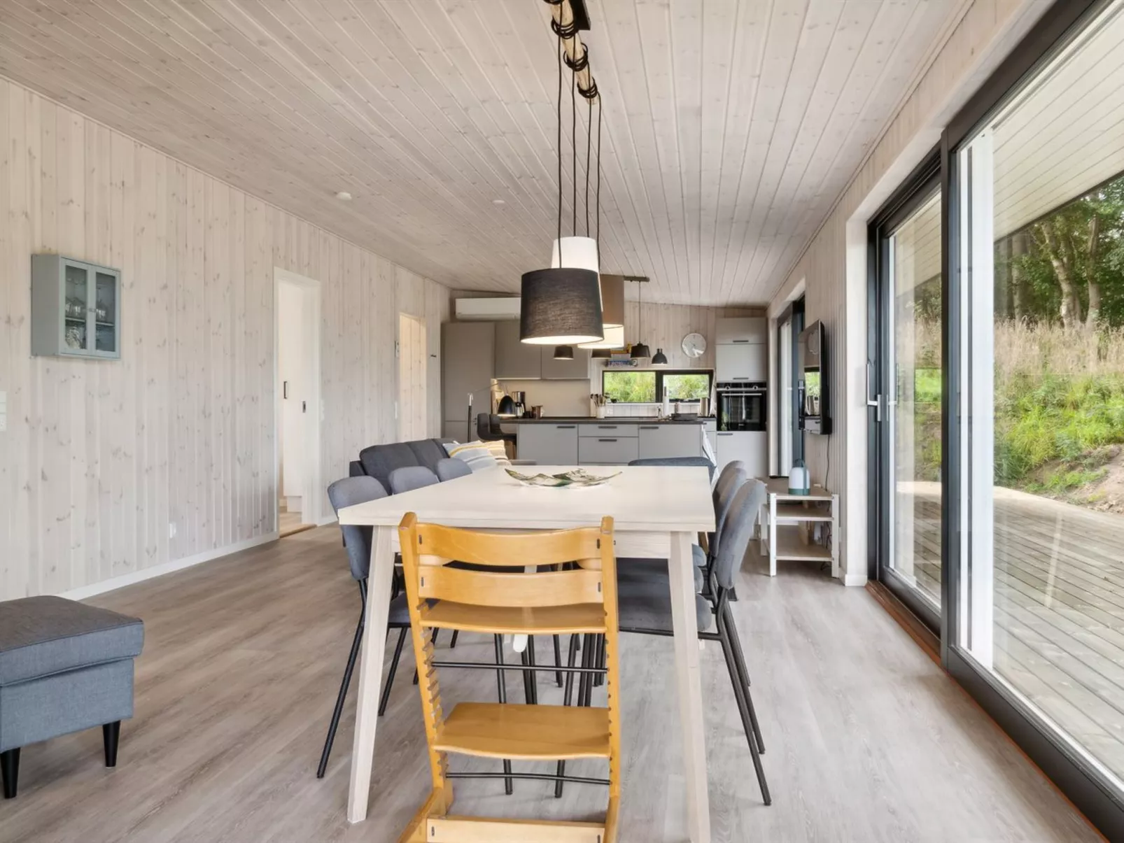 "Uma" - 1.5km from the sea-Binnen