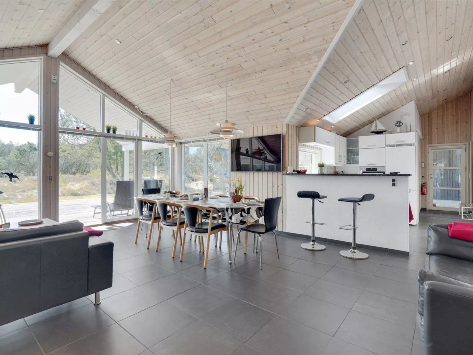 "Heidrun" - 3km from the sea-Binnen