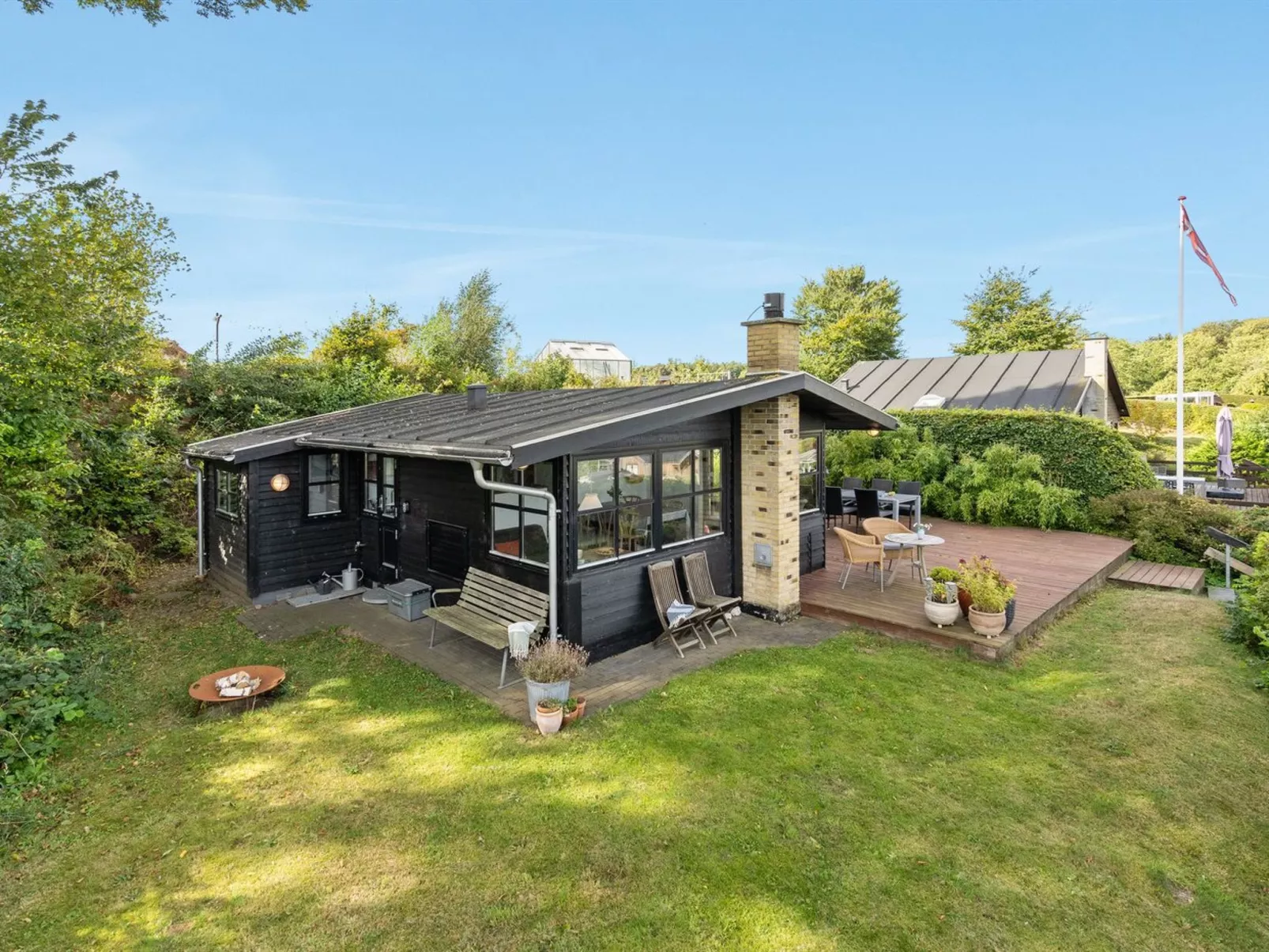 "Stjerne" - 300m from the sea-Buiten