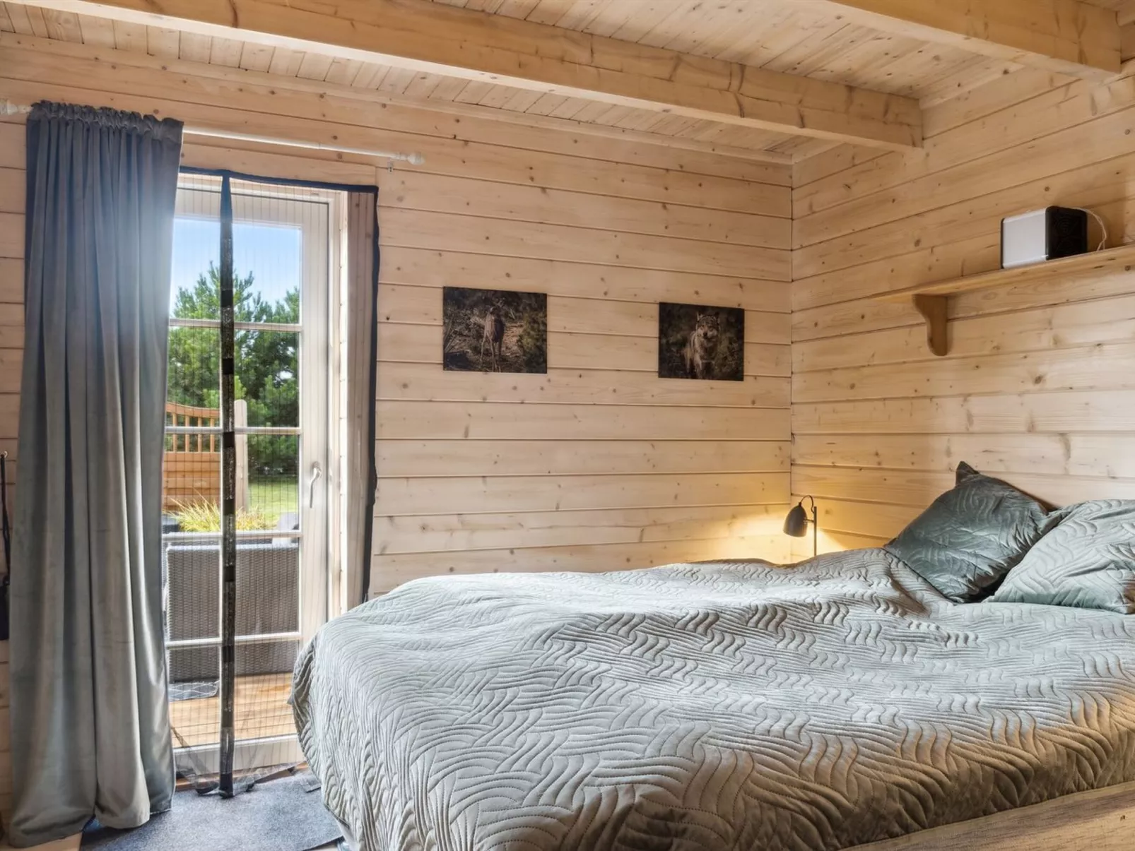 "Vicktoria" - 1.5km from the sea-Buiten