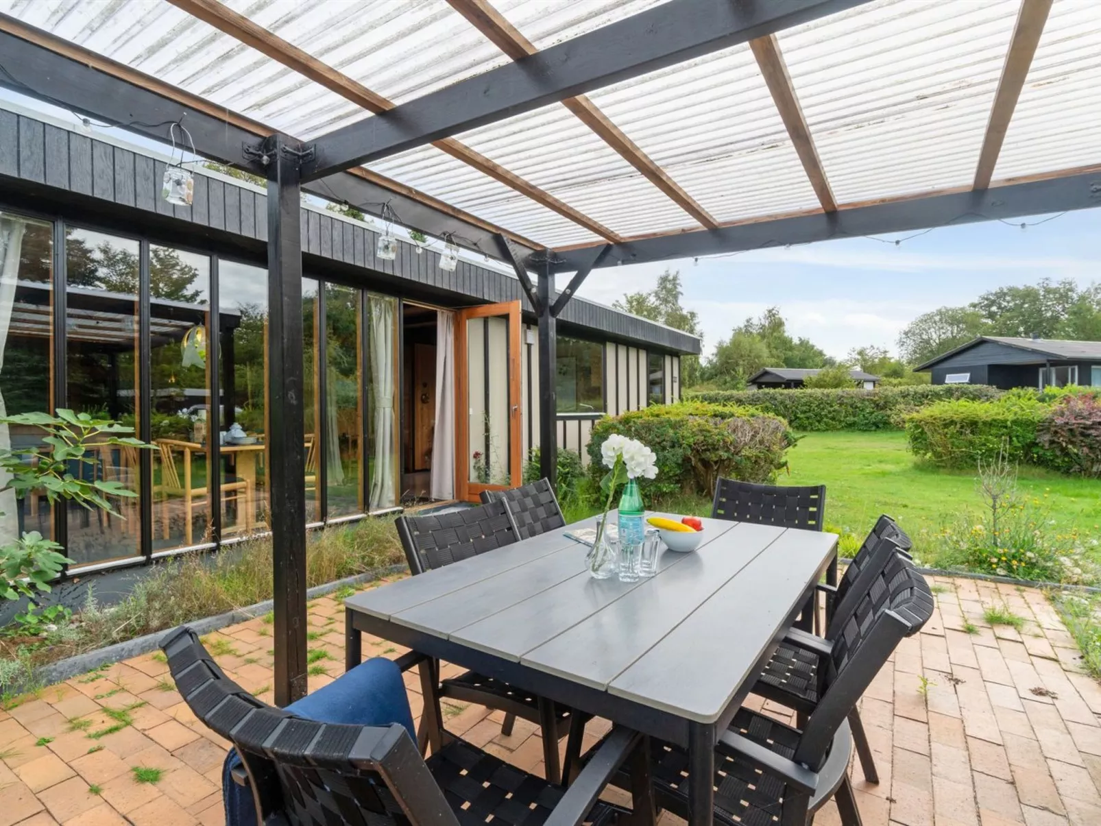"Morten" - 120m from the sea-Buiten
