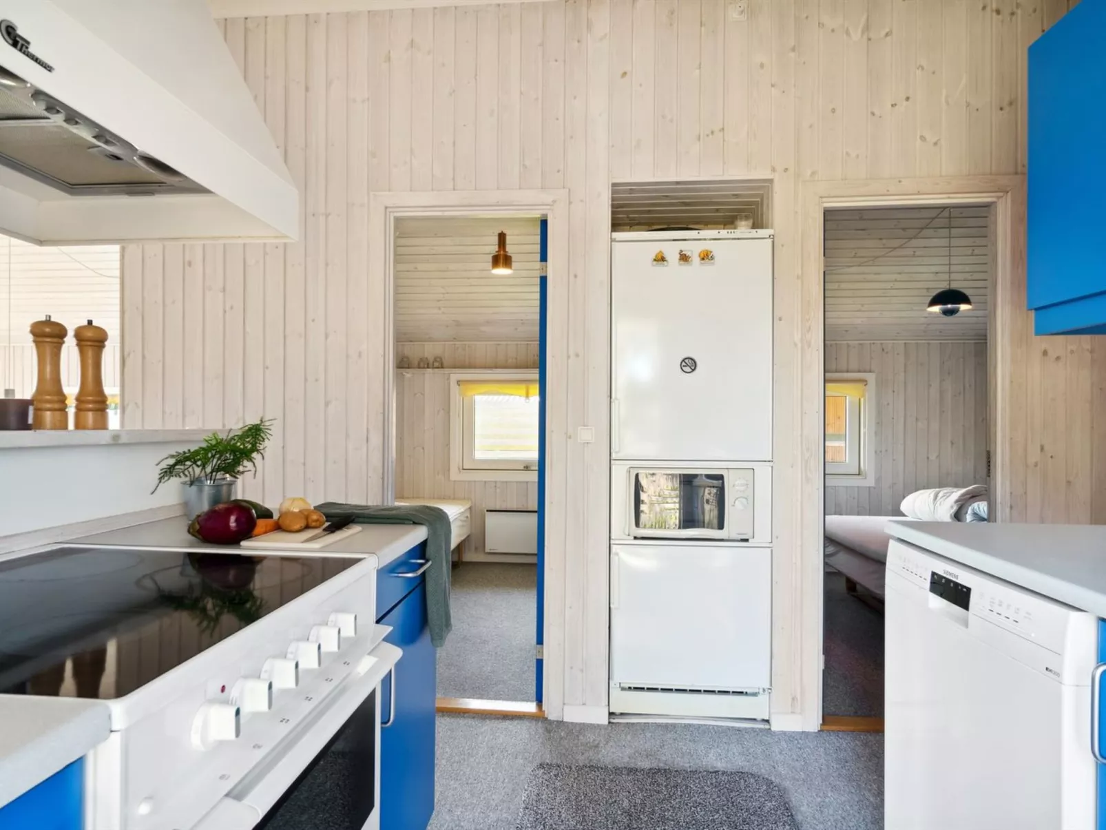 "Thrym" - 200m from the sea-Binnen