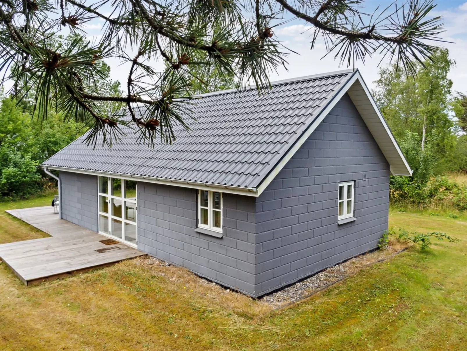 "Haghbarth" - 400m from the sea-Buiten