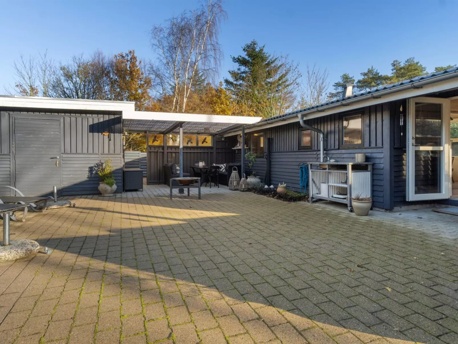 "Spurv" - 750m from the sea-Buiten