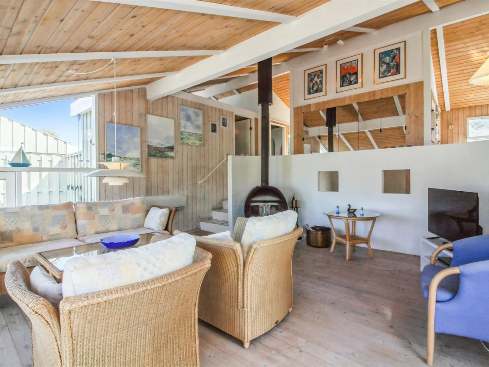 "Hrefna" - 500m from the sea-Binnen