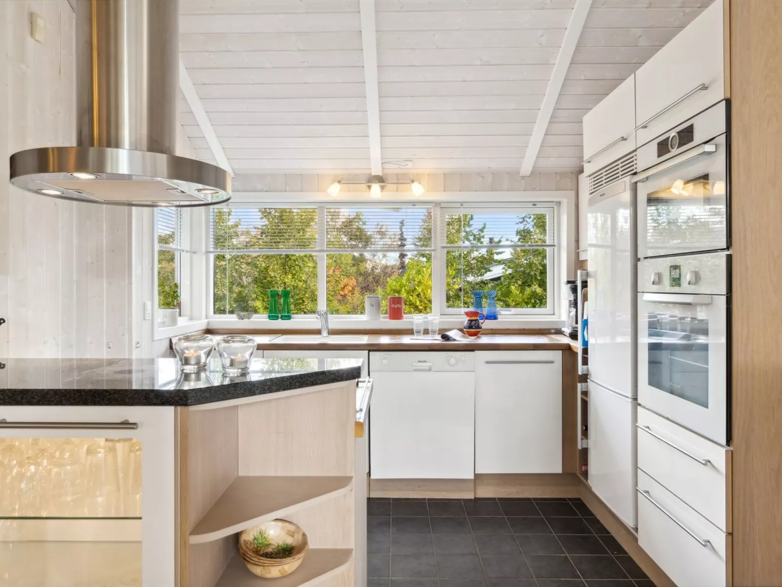 "Hilaria" - 1.4km from the sea-Binnen