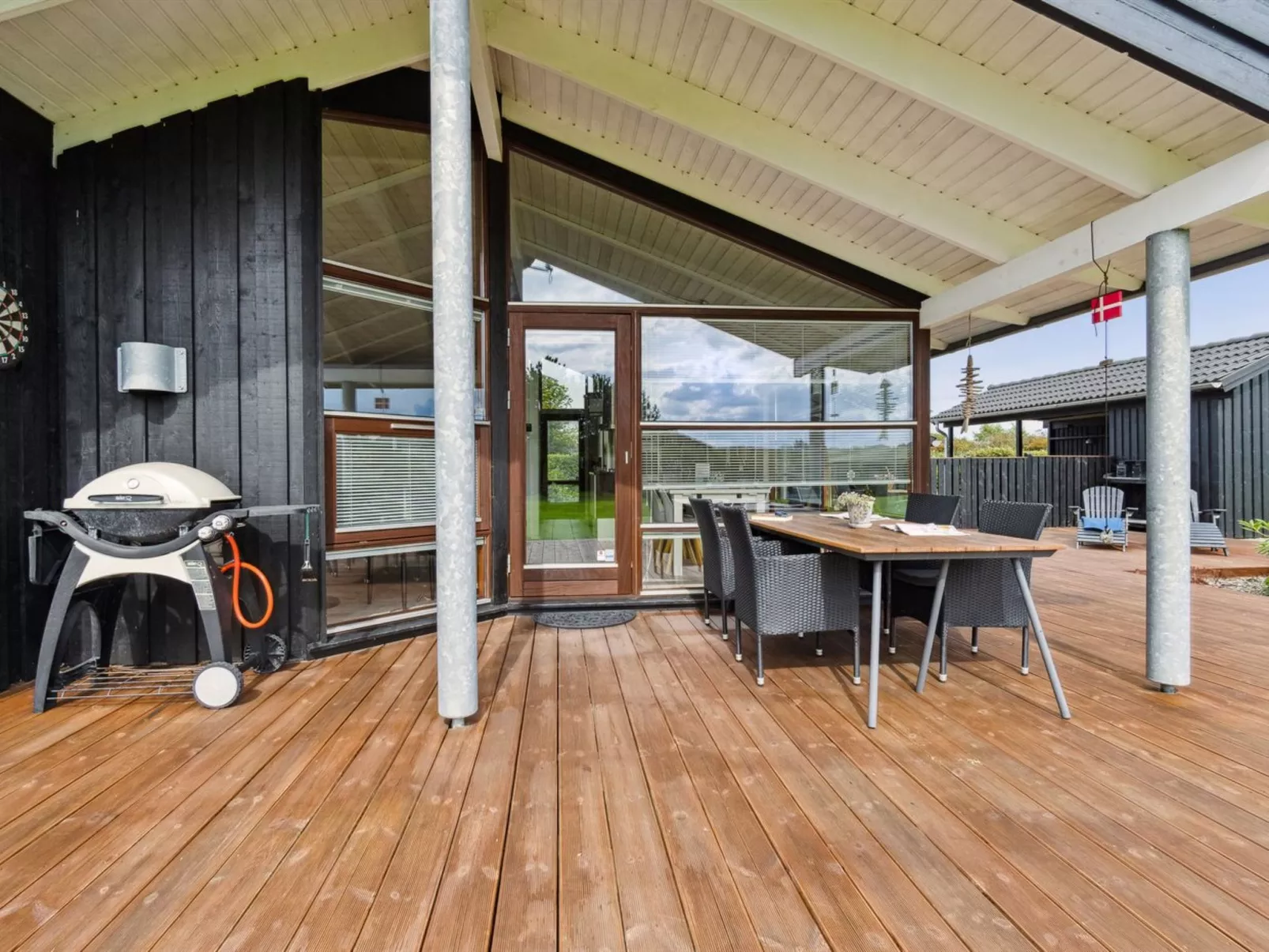 "Evald" - 400m from the sea-Buiten