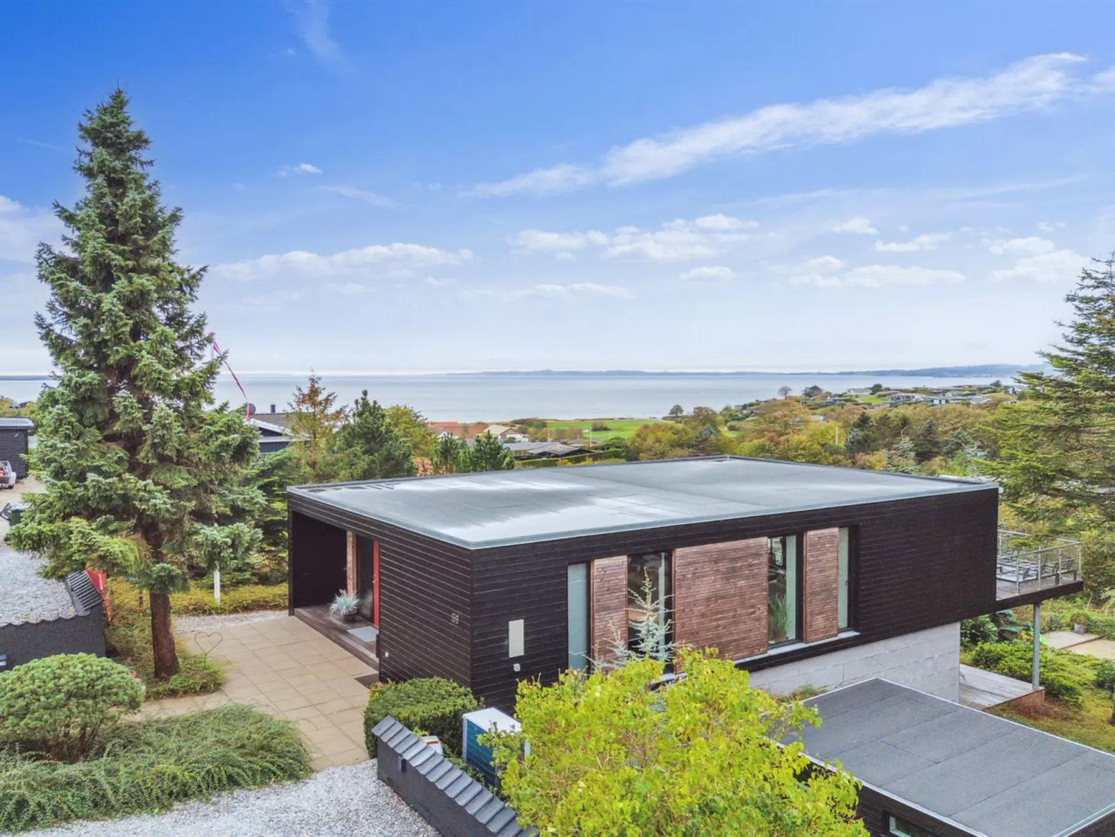 "Iarund" - 600m from the sea-Binnen