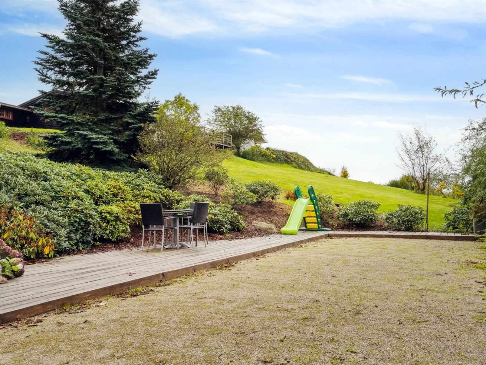 "Iarund" - 600m from the sea-Buiten