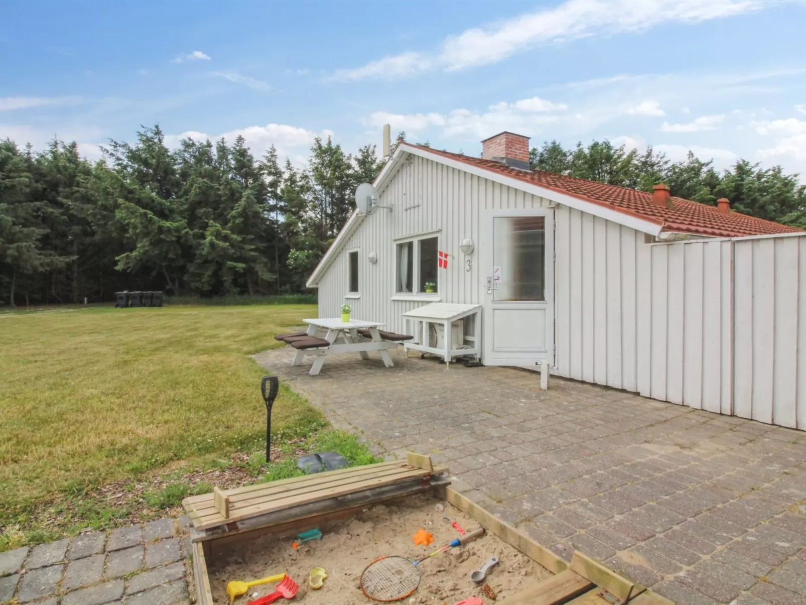 "Frellef" - 491m from the sea-Buiten