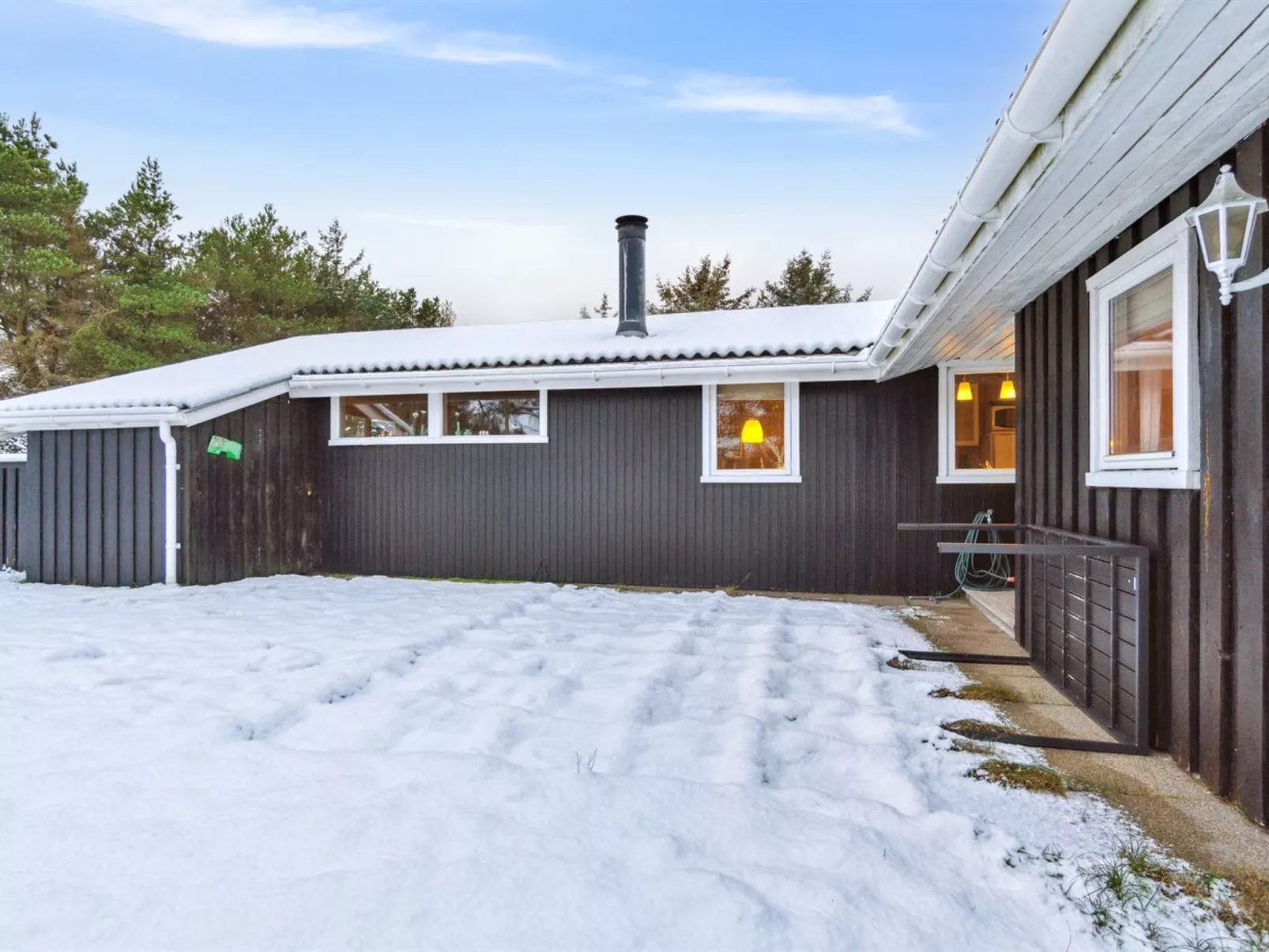 "Thrineke" - 600m from the sea-Buiten