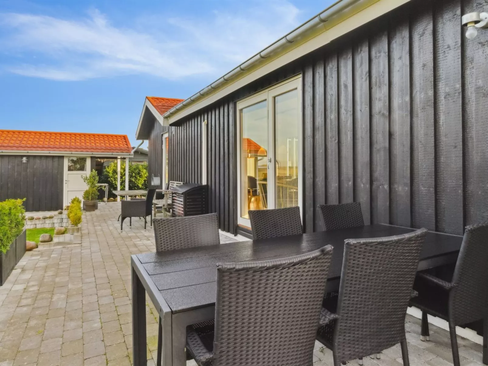 "Annesette" - 300m from the sea-Buiten