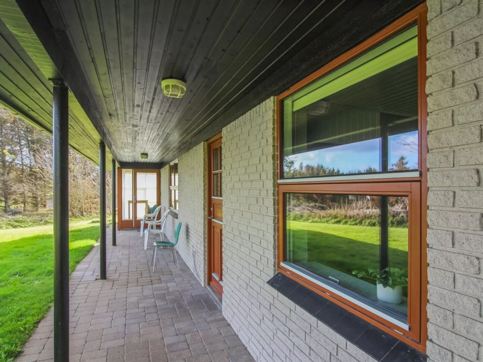 "Skyler" - 400m from the sea-Buiten