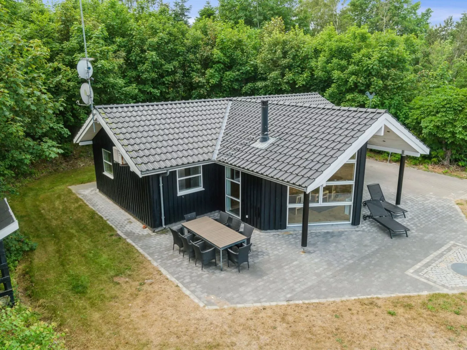 "Thorman" - 75m from the sea-Buiten
