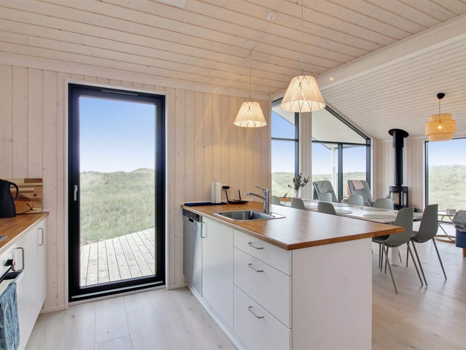 "Auno" - 140m from the sea-Binnen