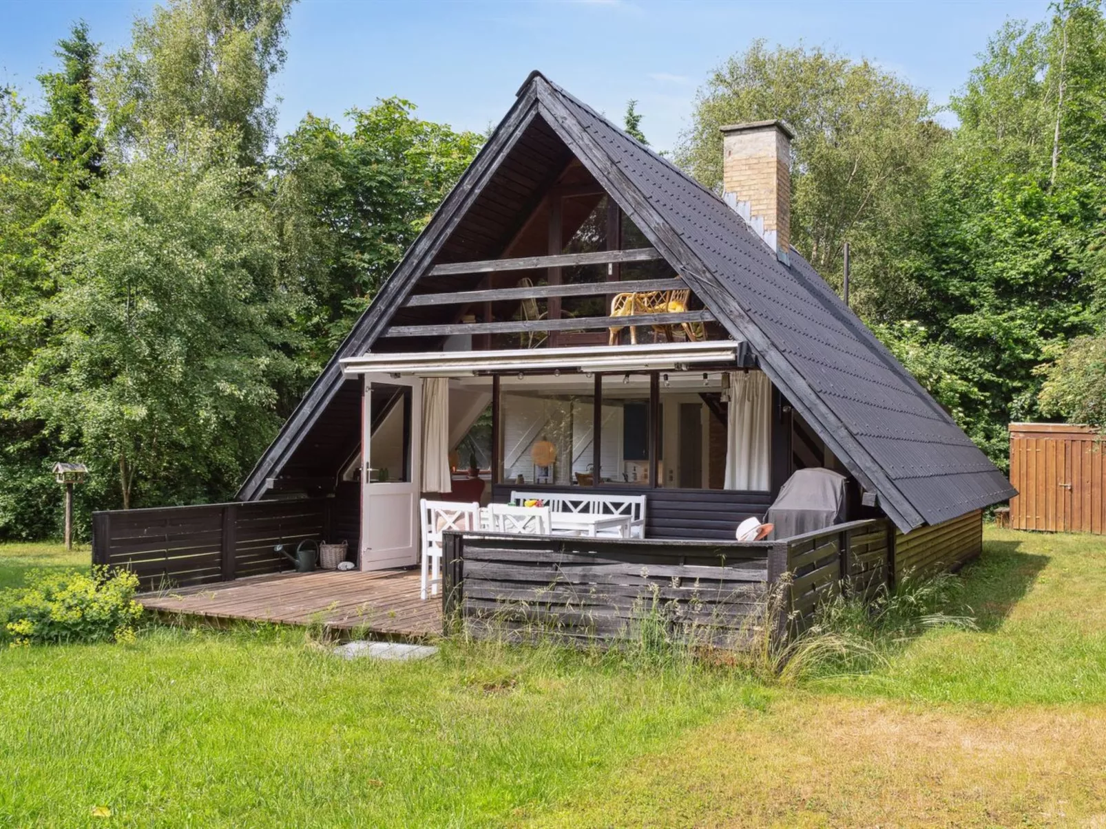 "Jouni" - 1.6km from the sea-Buiten