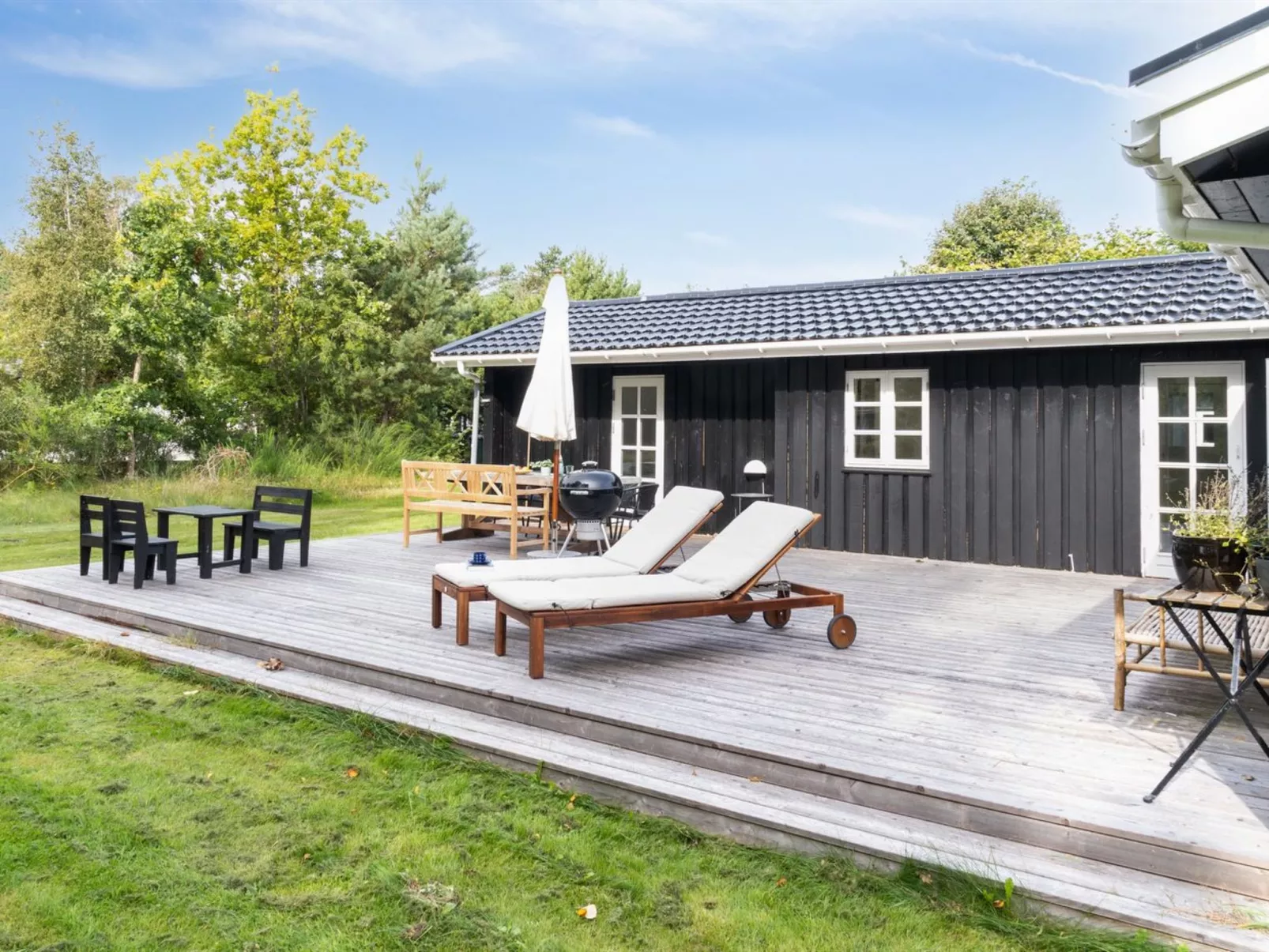 "Mella" - 625m from the sea-Buiten