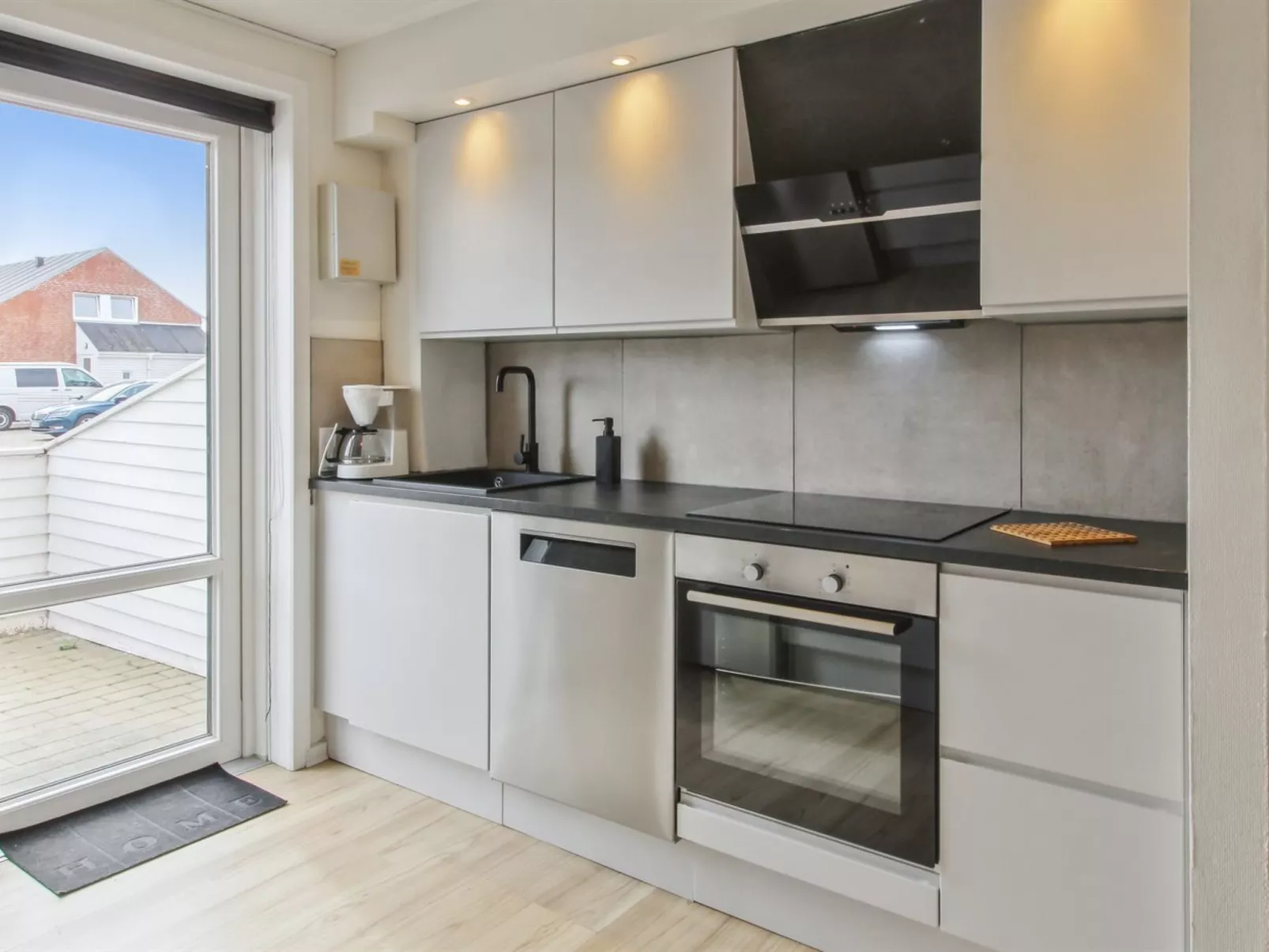 "Anke" - 500m from the sea-Binnen