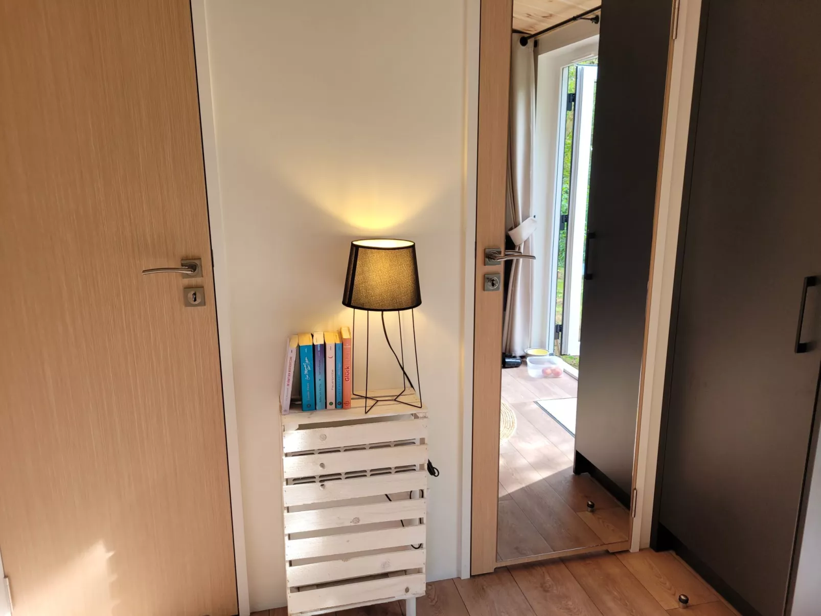 Tiny Haus Soul & Lake-Binnen