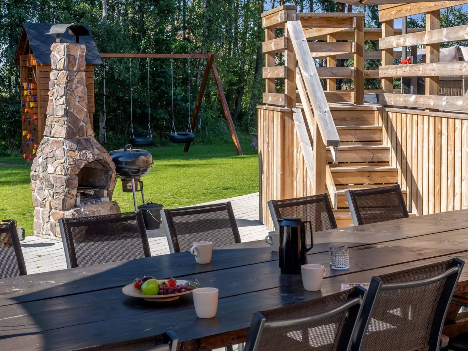 "Bjarka" - 700m from the sea-Buiten