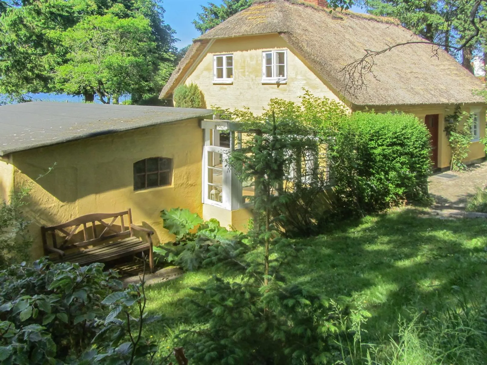 "Akule" - 50m from the sea-Buiten