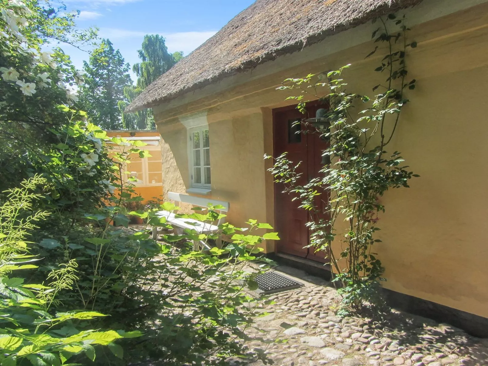 "Akule" - 50m from the sea-Buiten