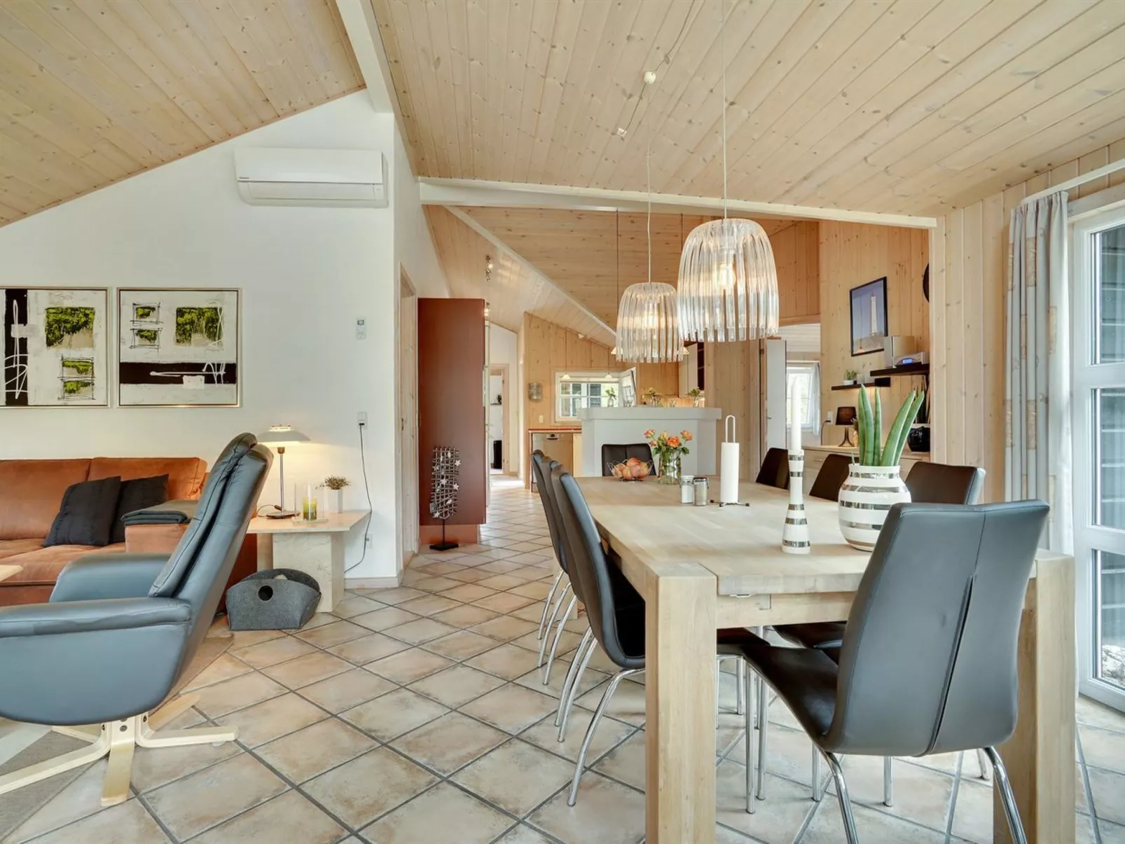 "Tule" - 1.2km from the sea-Binnen