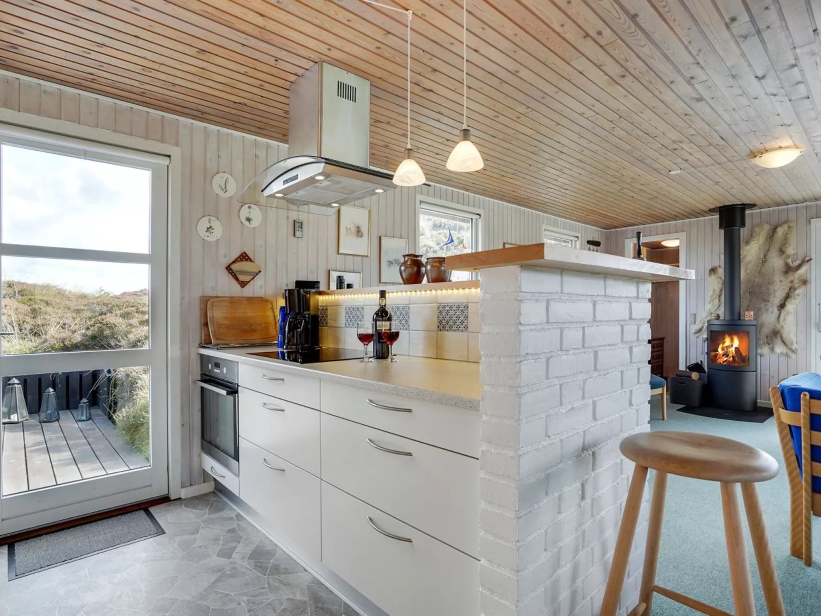 "Nashota" - 700m from the sea-Binnen