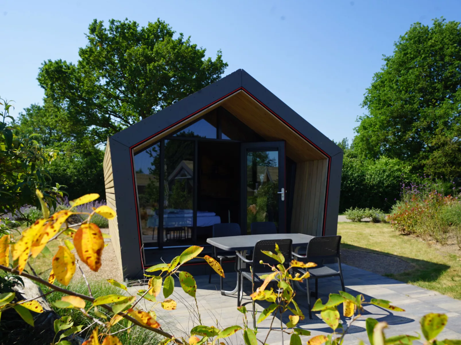 Solo Retreat 2-Buiten