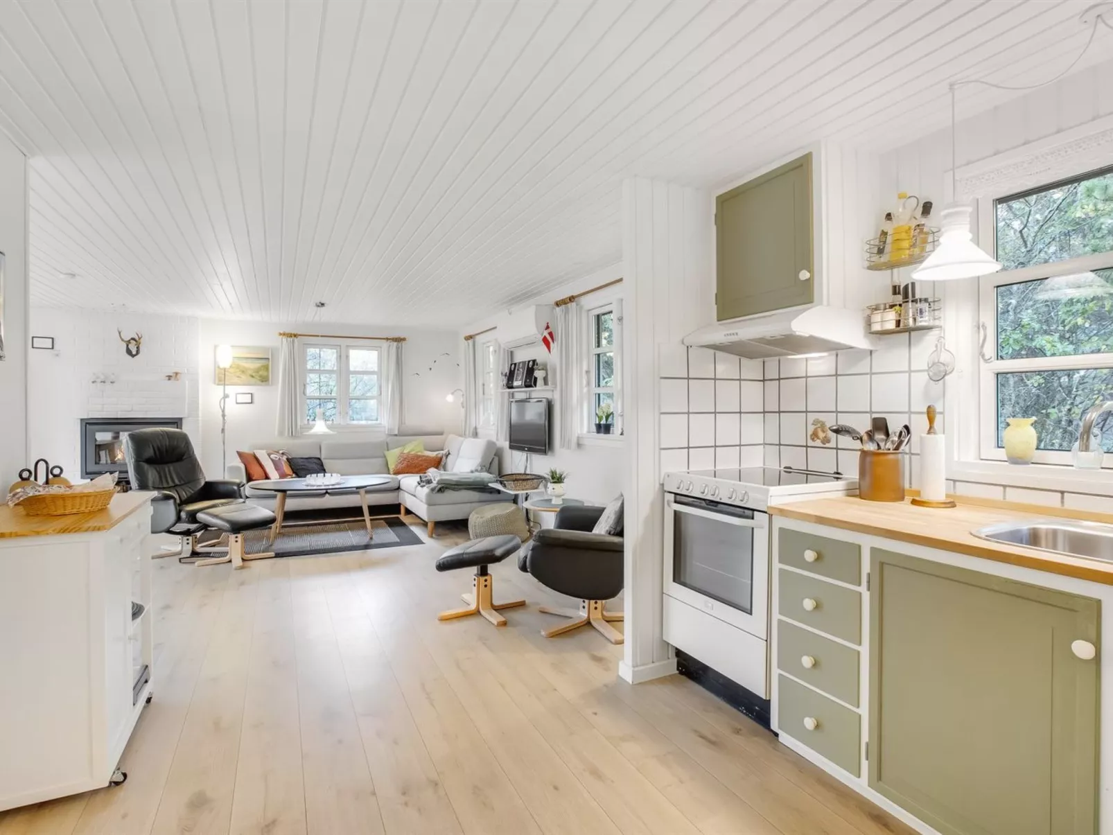 "Calle" - 1km from the sea-Binnen