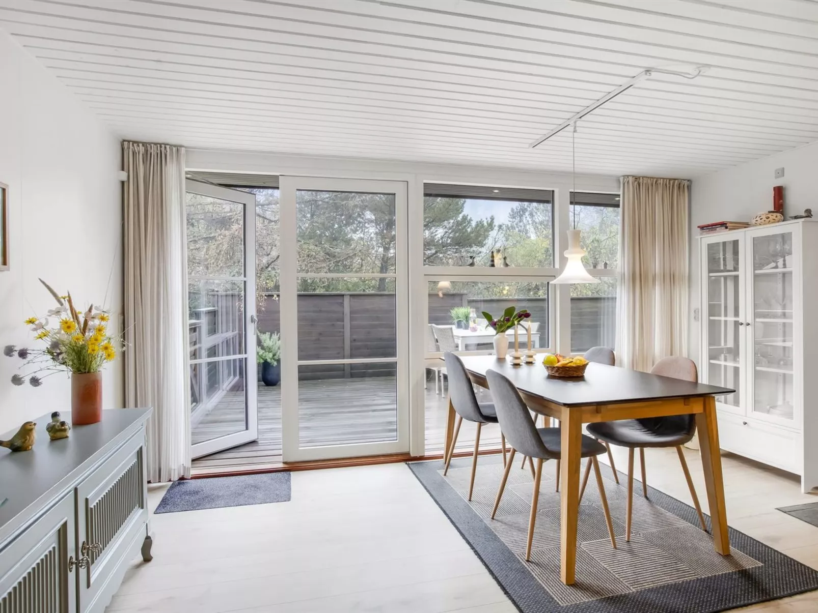 "Calle" - 1km from the sea-Binnen