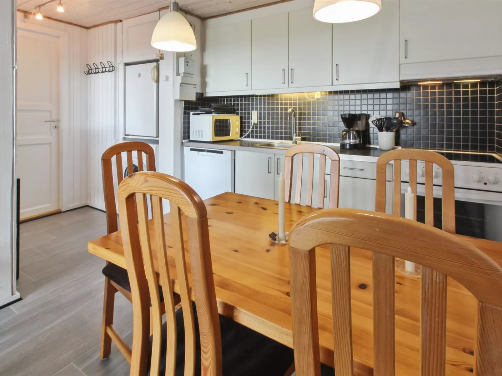 "Gertruda" - 2.3km from the sea-Binnen