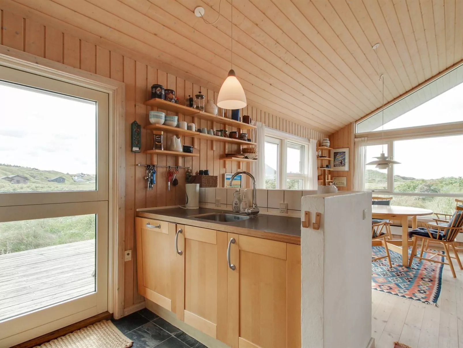 "Eunike" - 300m from the sea-Binnen