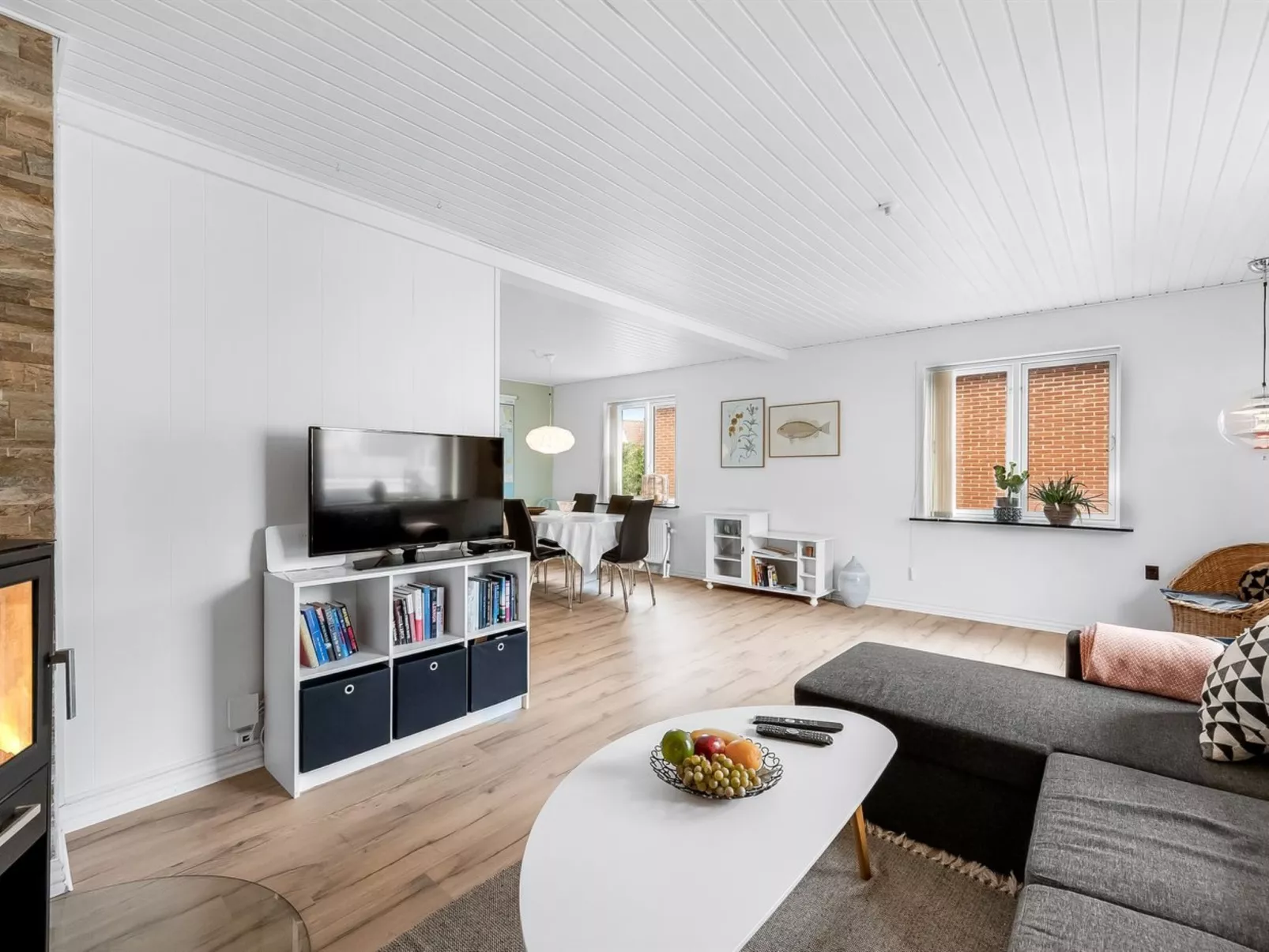 "Eluisa" - 300m from the sea-Binnen