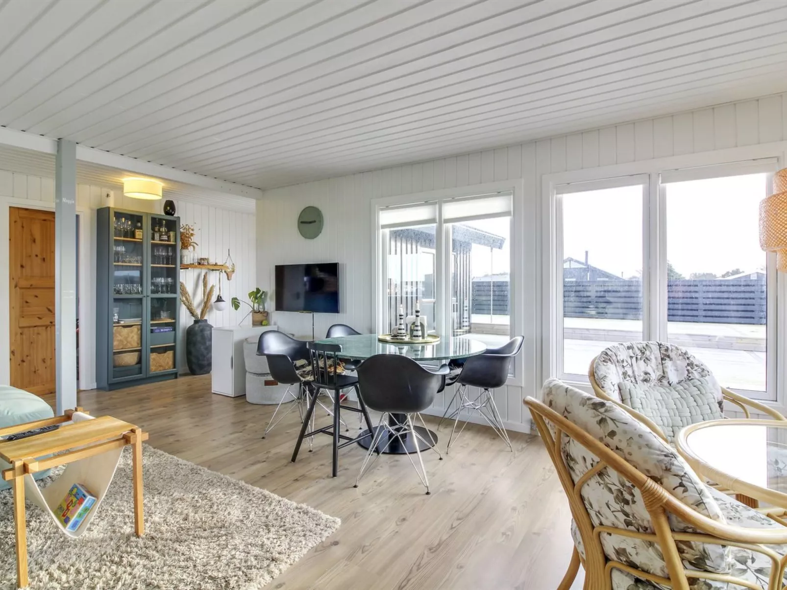 "Frederik" - 400m from the sea-Binnen