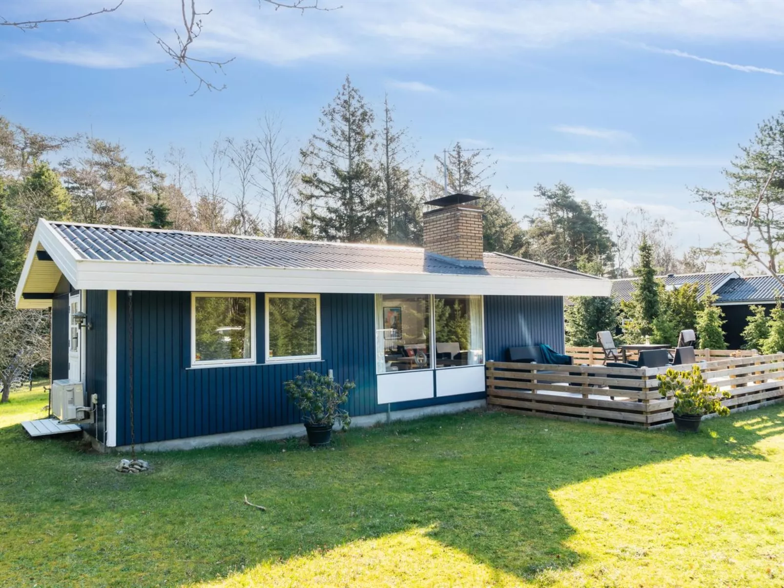 "Signa" - 1km from the sea-Buiten
