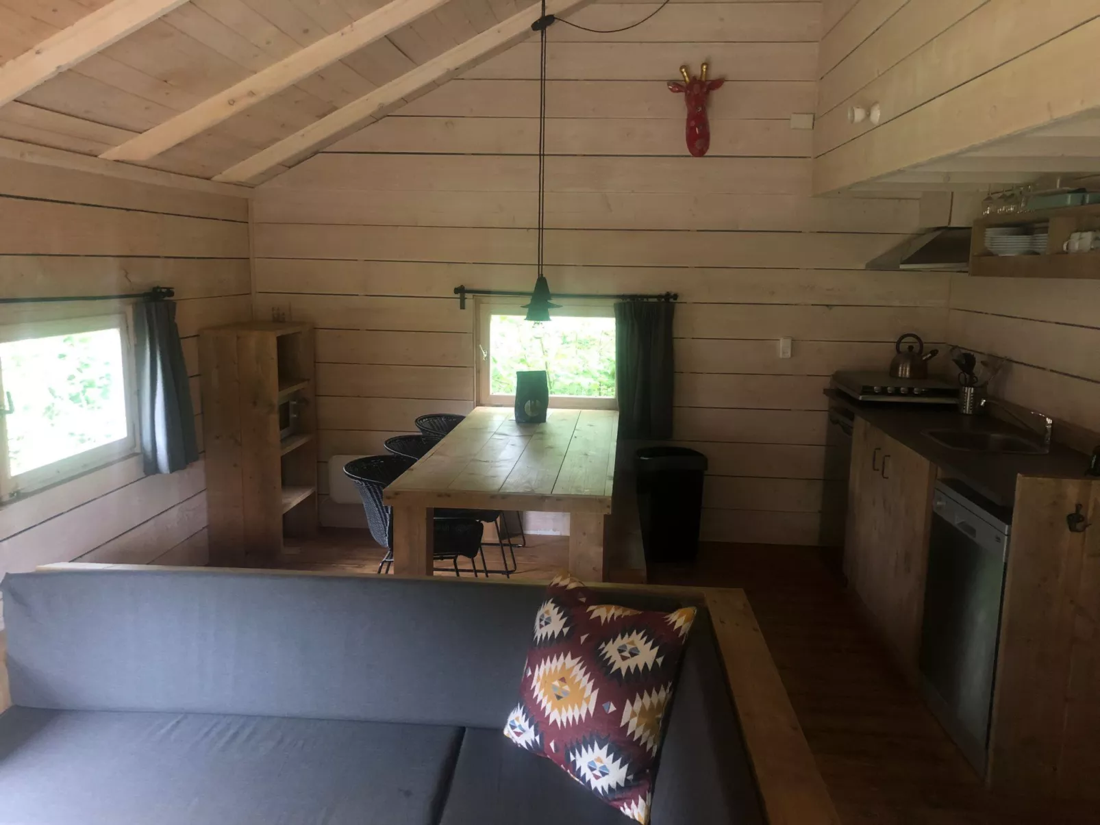 Glamping Lodge 6-Binnen