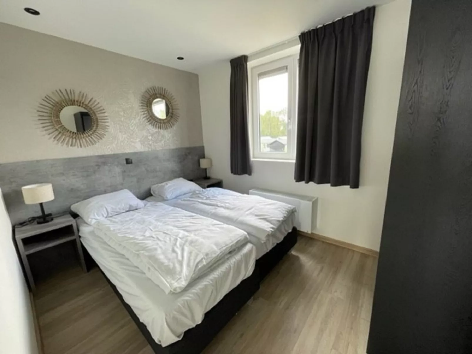 Pavilion l'etage 8-Binnen