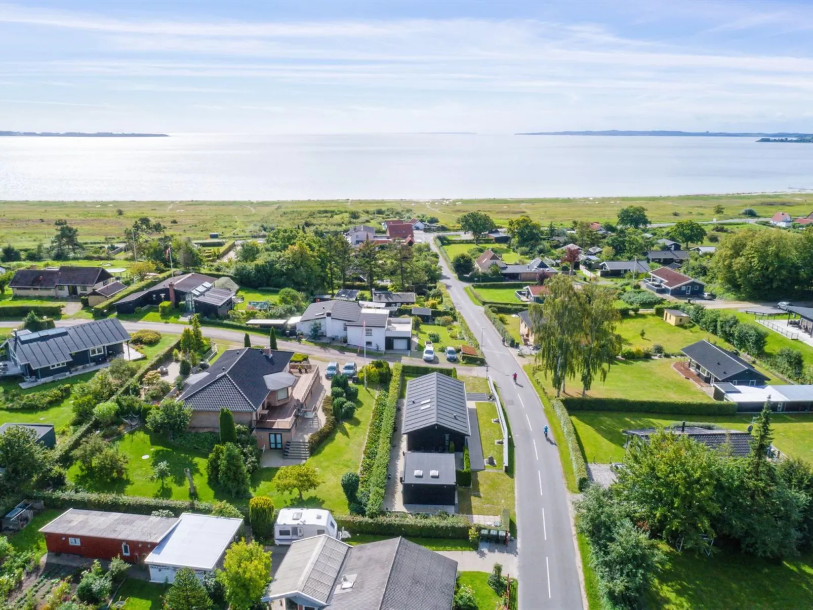 "Øgoti" - 250m from the sea-Buiten