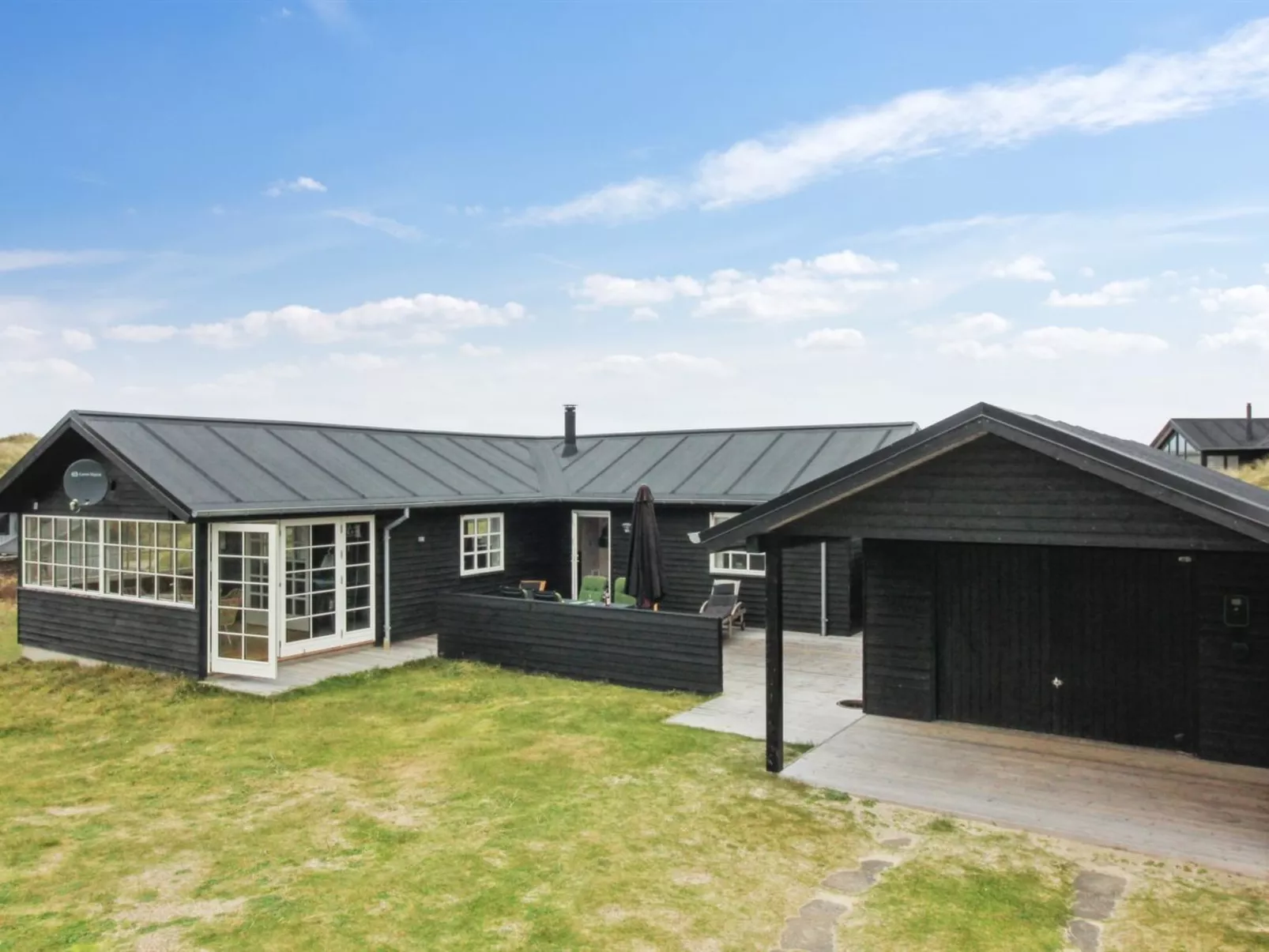 "Merina" - 150m from the sea-Buiten