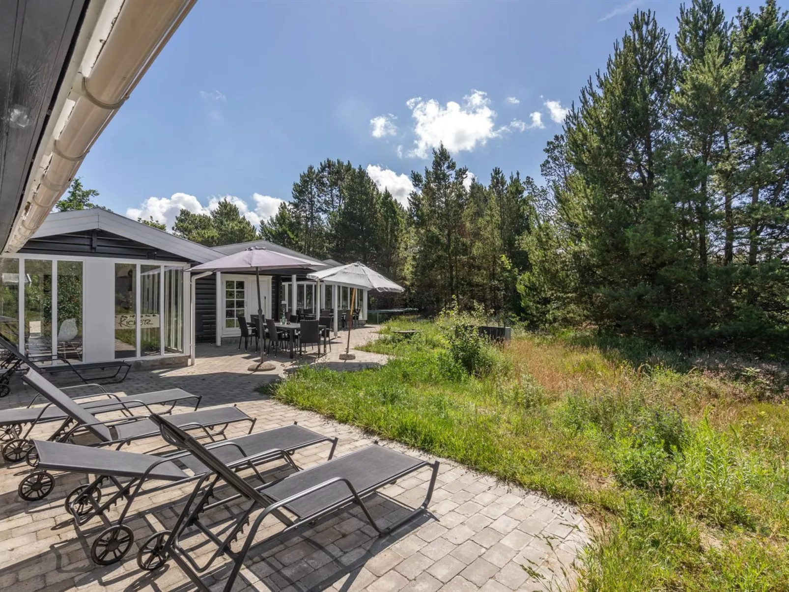 "Henriethe" - 1.1km from the sea-Buiten