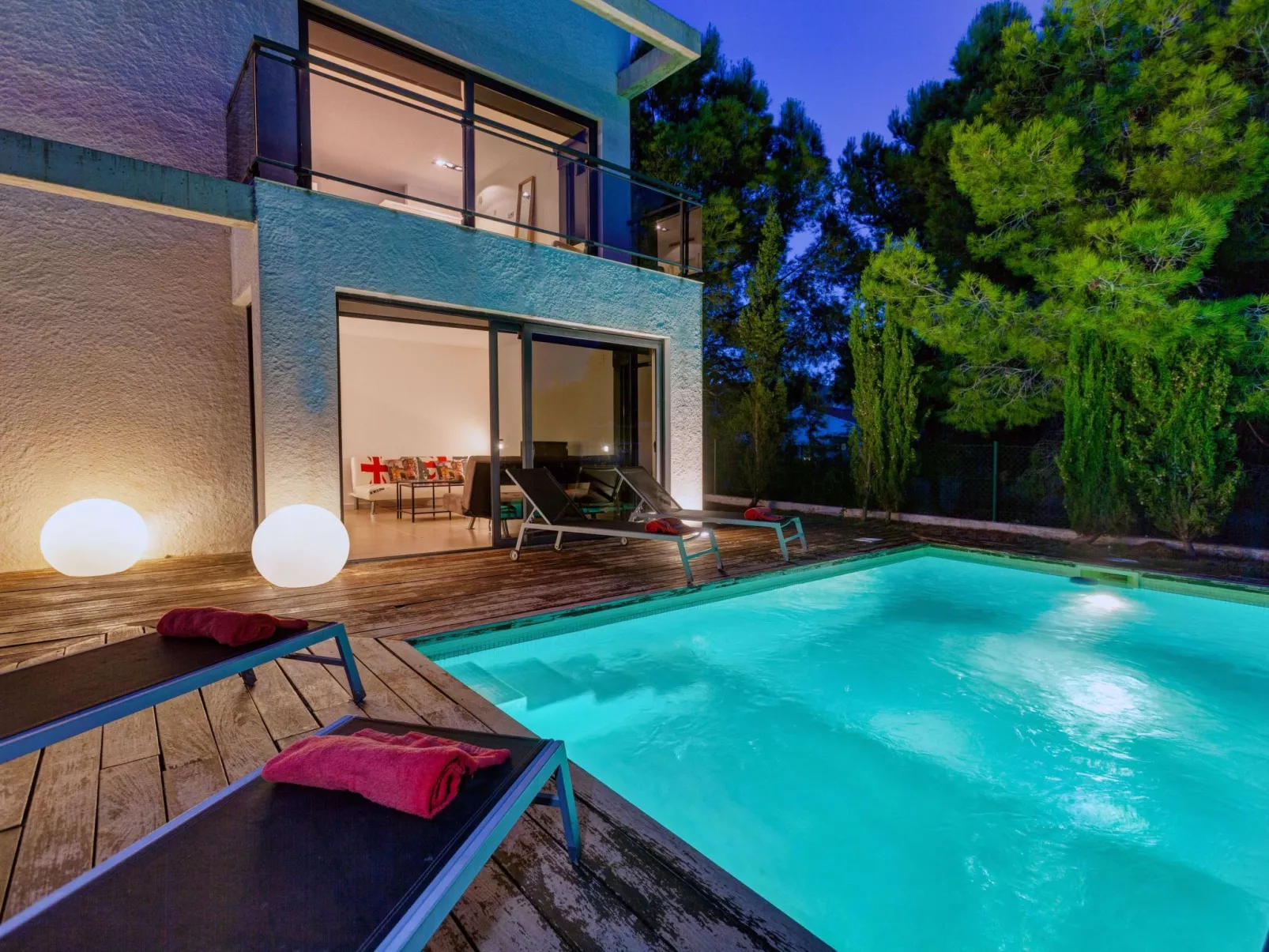 Villa Luxor-Buiten